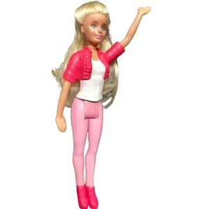 BARBIE LIFE IN THE DREAMHOUSE Figure Collectible McDonald’s Toy #1 New 2015